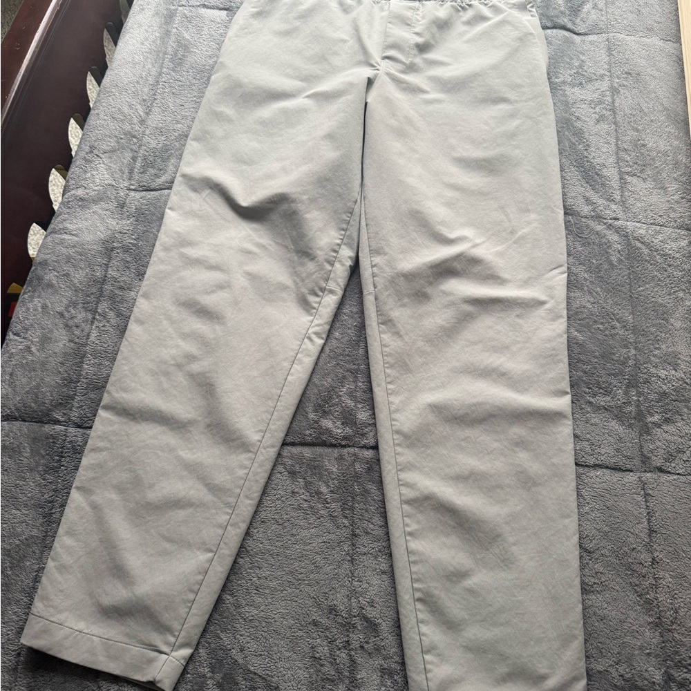 Mens medium lululemon grey casual pants